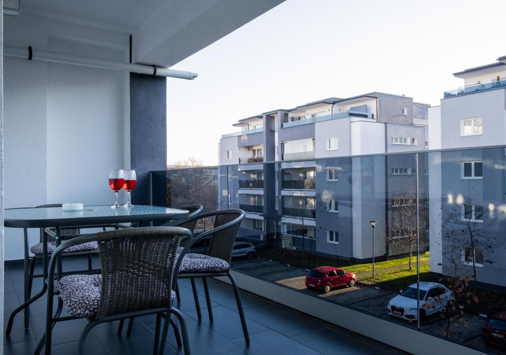Exclusive Apartment Сибиу Екстериор снимка